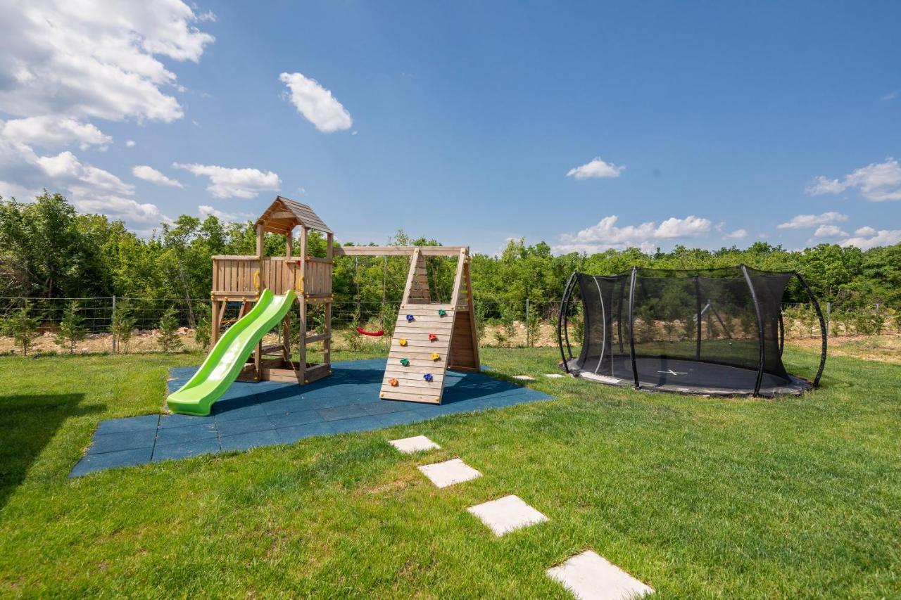 Bandelli Villas Oklaj Экстерьер фото