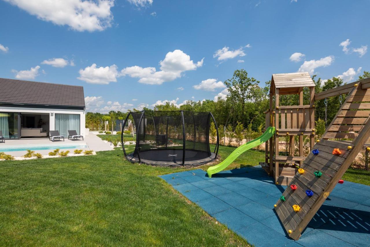 Bandelli Villas Oklaj Экстерьер фото