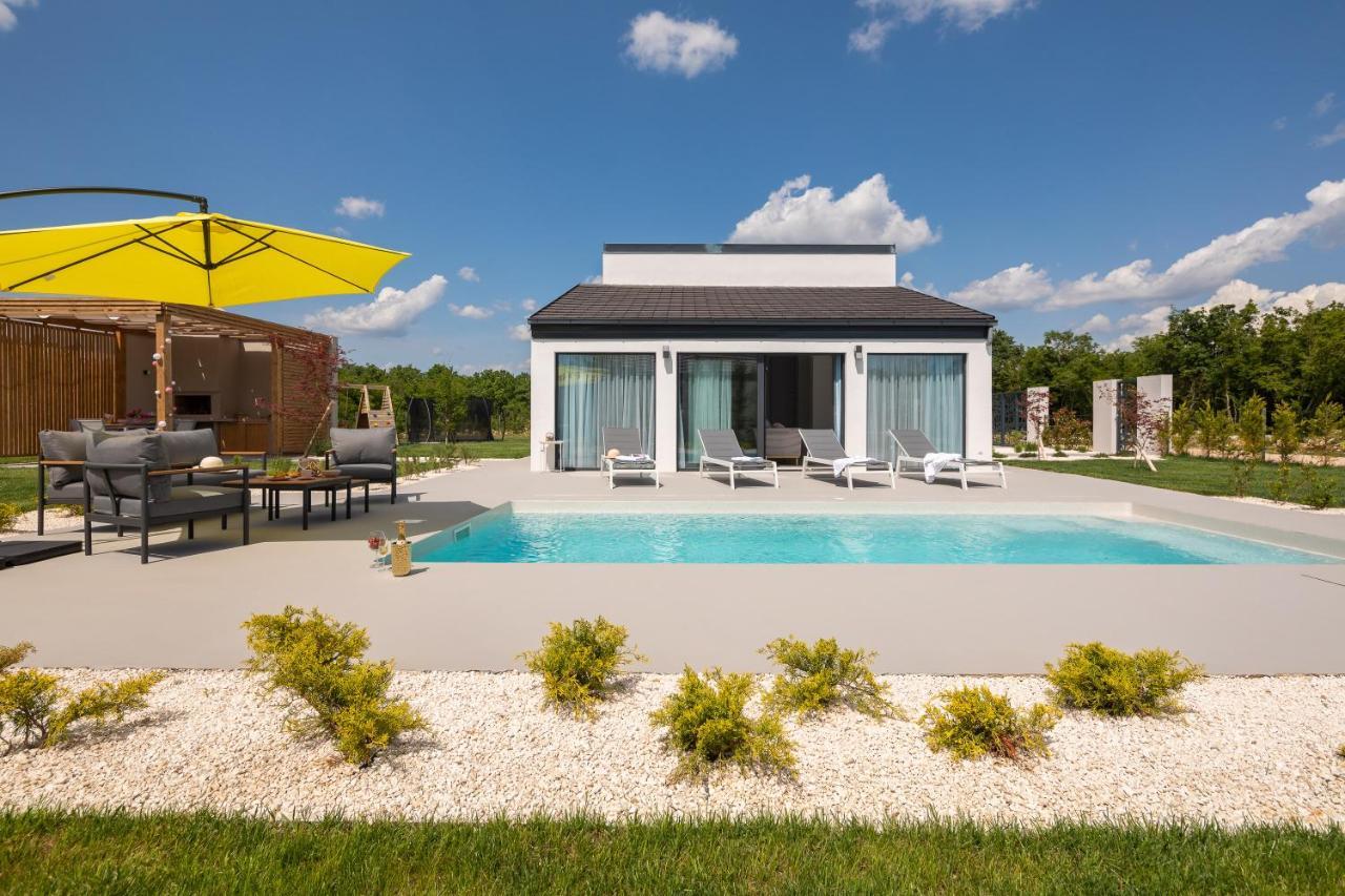 Bandelli Villas Oklaj Экстерьер фото