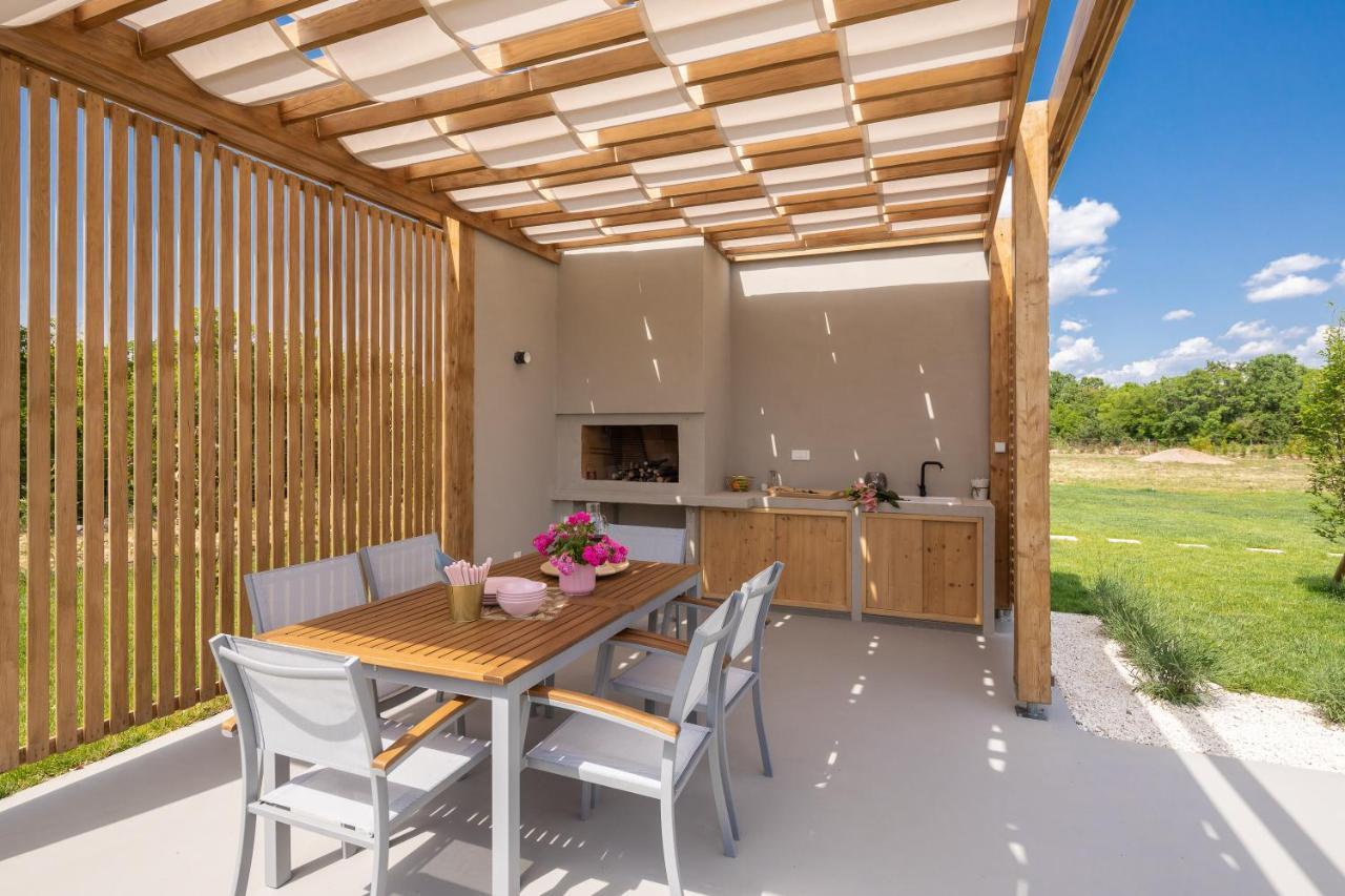 Bandelli Villas Oklaj Экстерьер фото